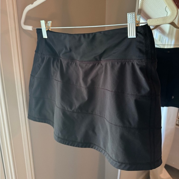 Lulu Lemon Pace Rival Mid-Rise Skirt - Picture 4 of 8